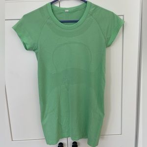 Lululemon Swiftly Tech Short Sleeve Shirt 2.0